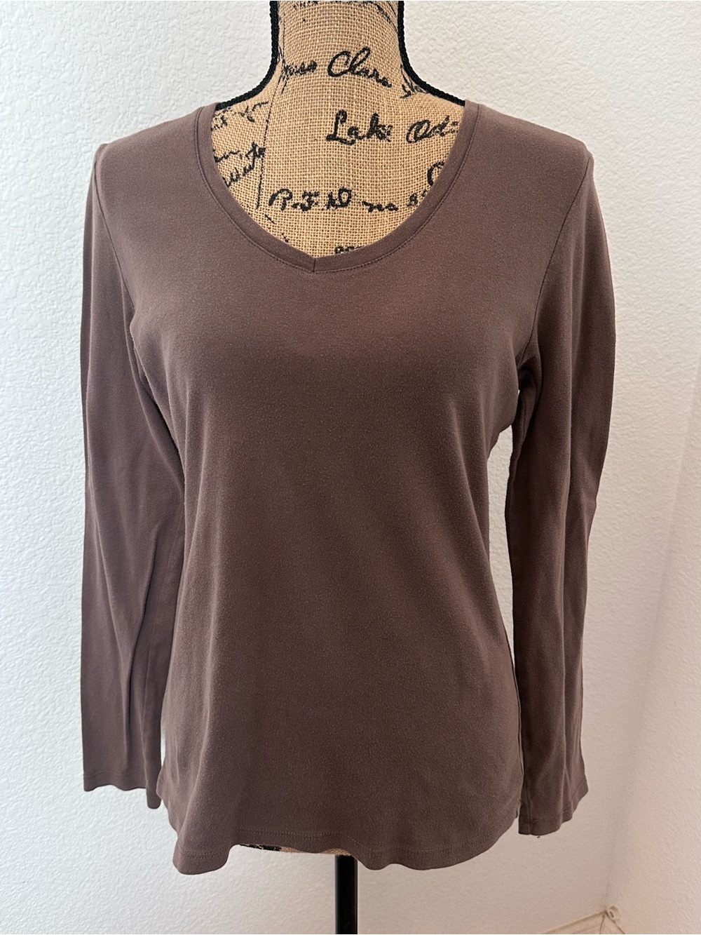 St. John's Bay Brown Long Sleeve V-Neck Top